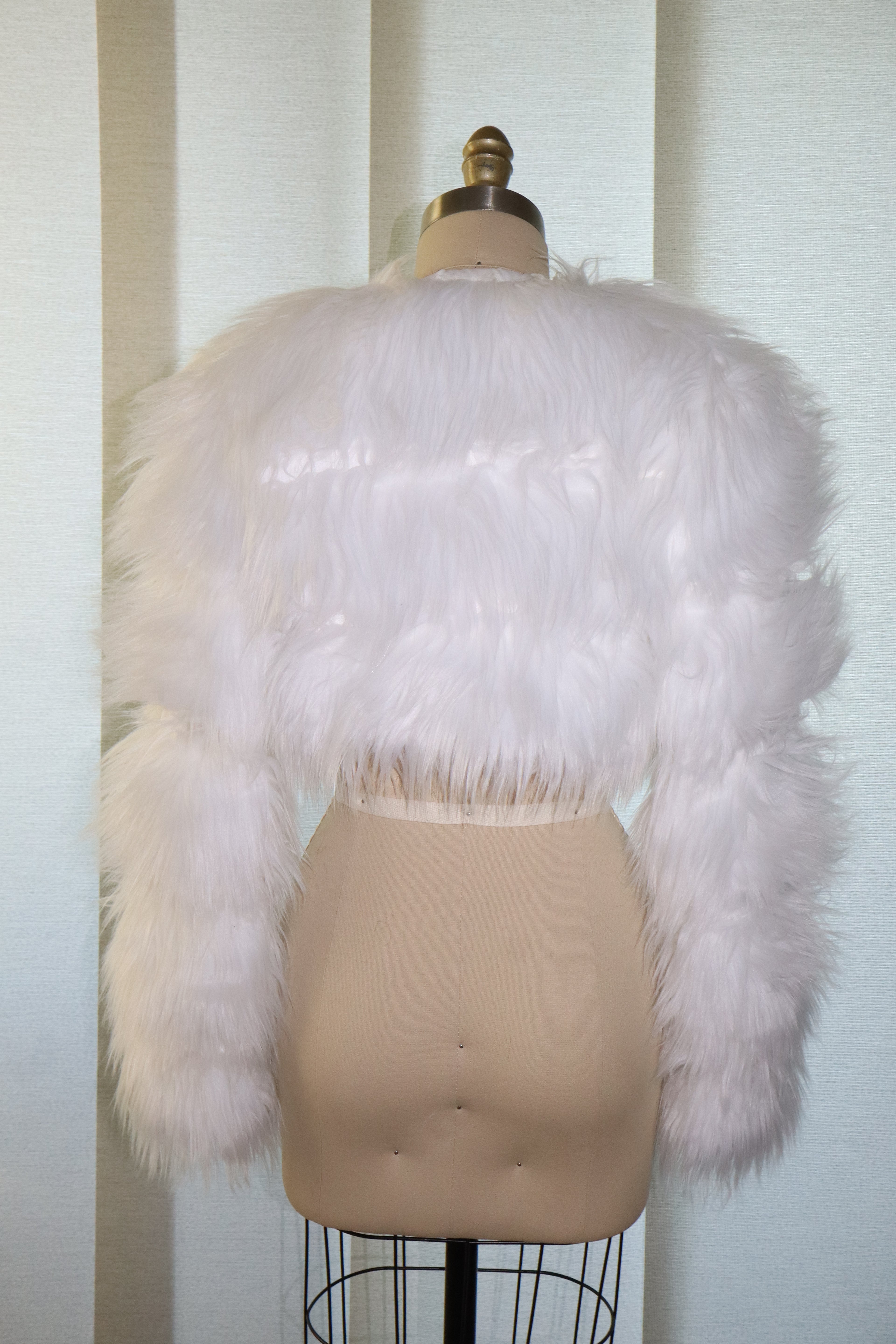 Faux Fur Cropped Jacket In White